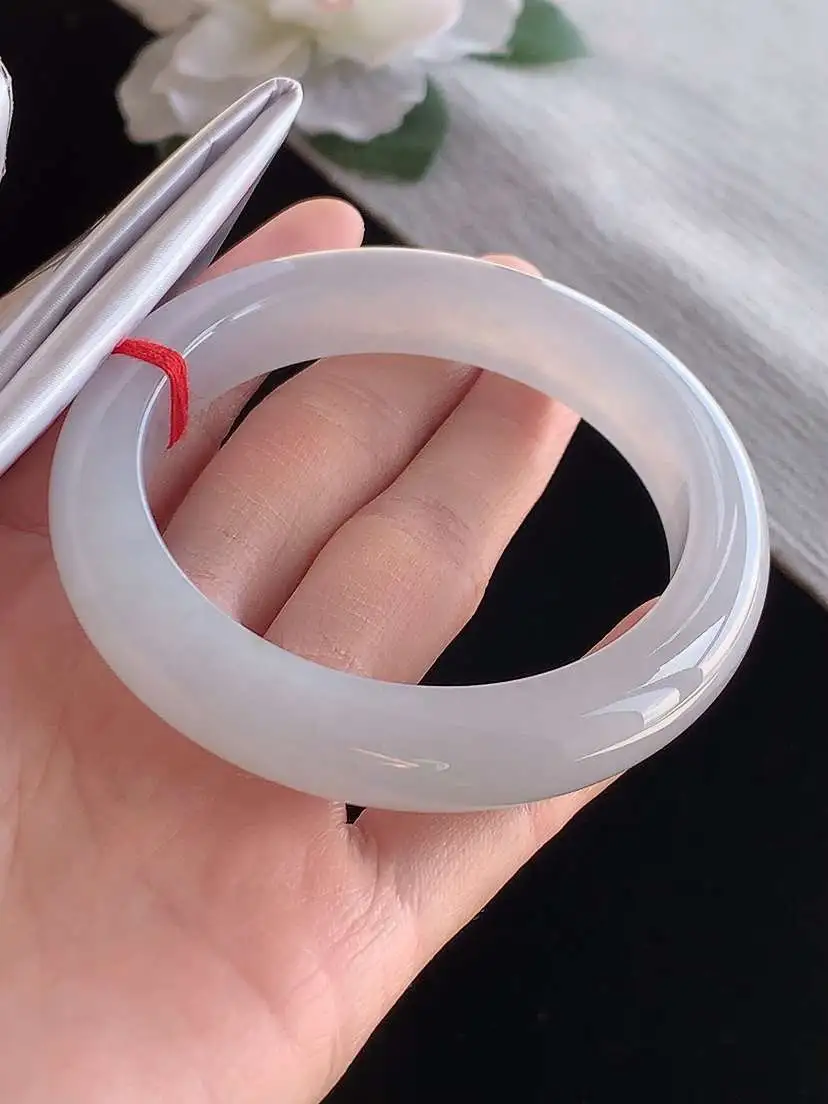 a货翡翠老坑冰种白月光厚装正装正圈手镯56-57圈口 尺寸56.8×11.8×9.3mm 1121