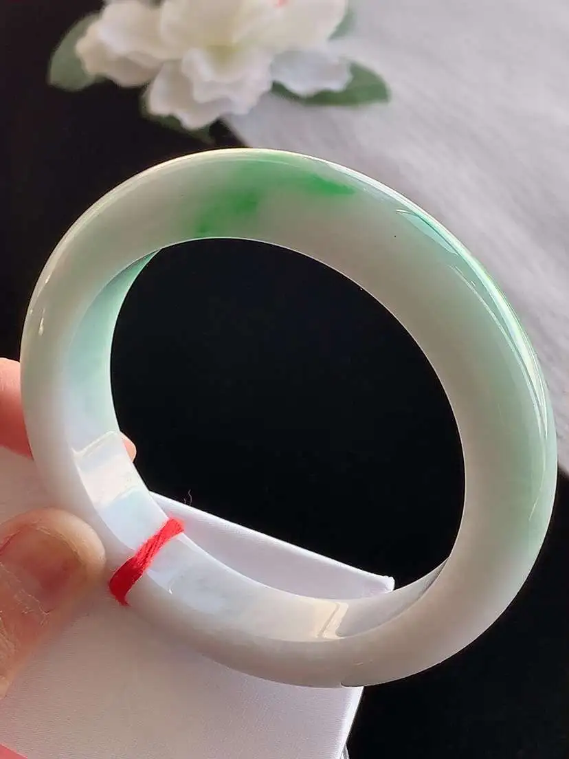 a货翡翠老坑冰种飘阳绿厚装正装正圈手镯59-60大圈口 尺寸59.6×13.5×10mm 1121