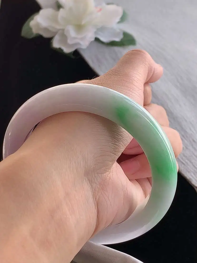 a货翡翠老坑冰种春带彩紫罗兰飘绿厚装正装正圈手镯61-62大圈口 尺寸61.5×12.5×10mm 