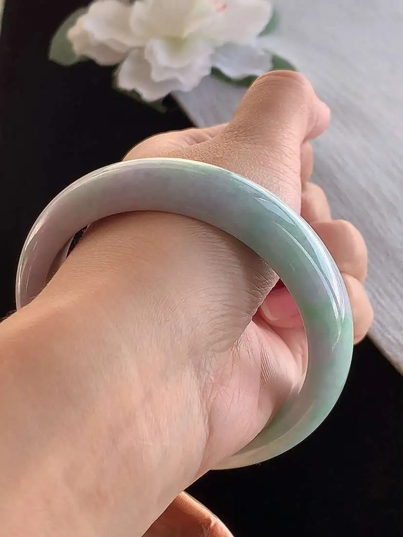 a货翡翠老坑冰润春带彩紫罗兰飘绿正装正圈手镯59-60大圈口  尺寸59.3×15×8mm 1121