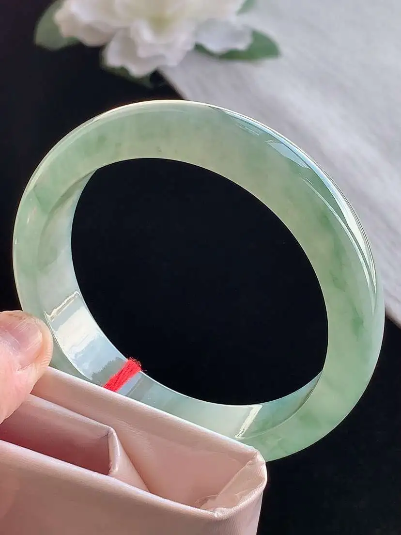 a货翡翠老坑冰种飘花正装正圈手镯57-58圈口  尺寸57.8×14.5×8mm 1121