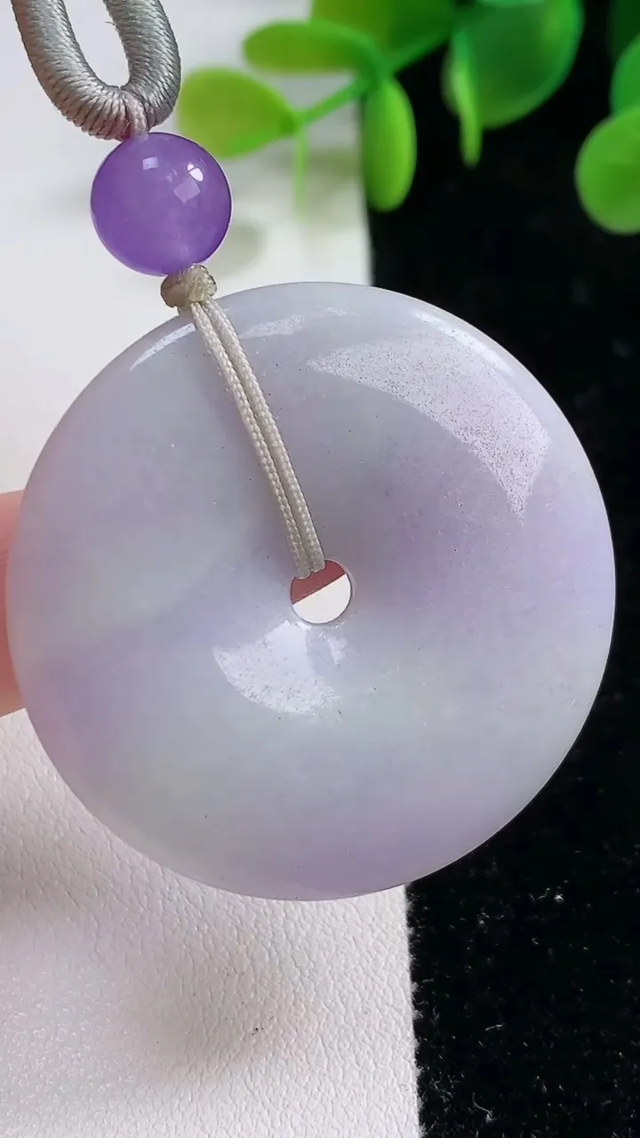 天然A货翡翠紫罗兰平安扣吊坠，尺寸59-6.7，重:22.16g
11月22日