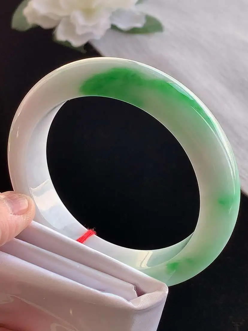 a货翡翠老坑冰种飘阳绿厚装正装正圈手镯59-60大圈口 尺寸59.6×13.5×10mm 1121