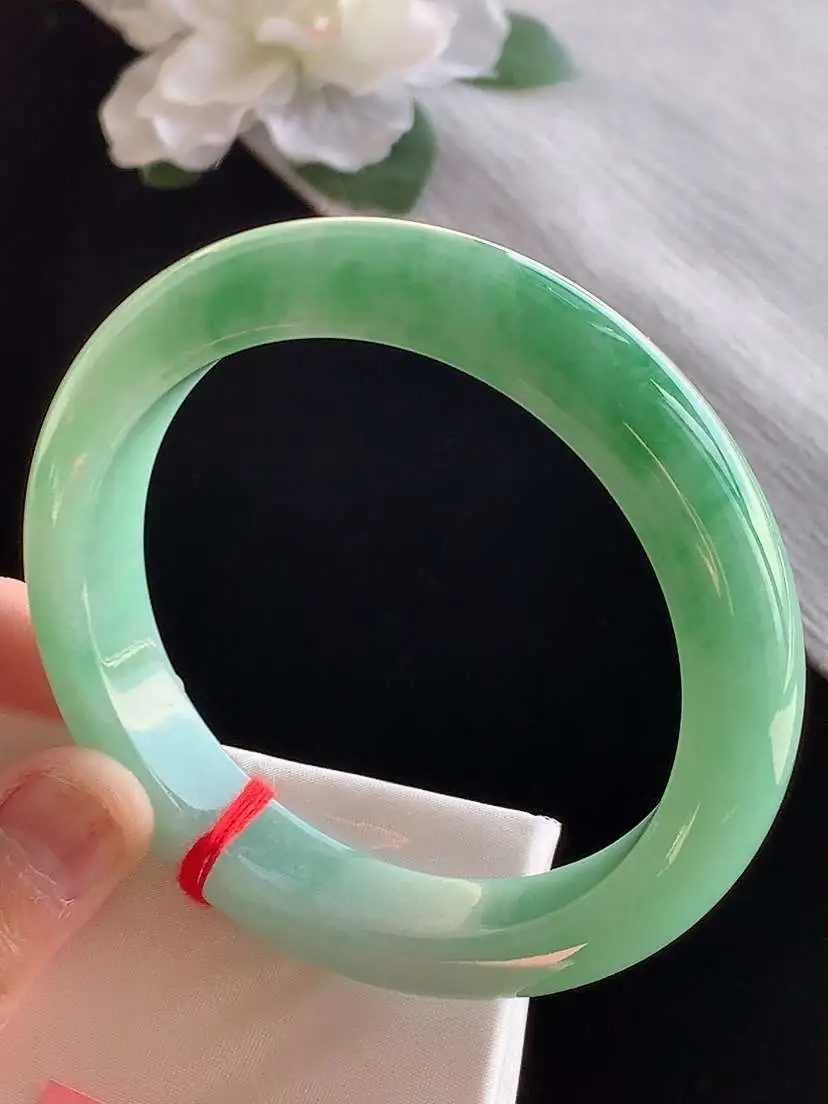 a货翡翠老坑冰种满绿厚装正装正圈手镯60-61大圈口 尺寸60×12.3×9.3mm 1121
