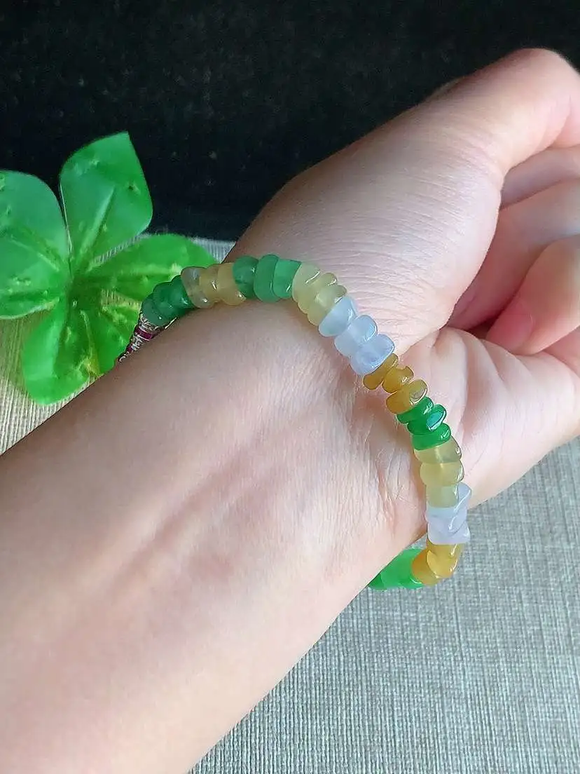 a货翡翠老坑冰种多彩随形手串 尺寸6×4×3.5mm 重量12.70g 1121