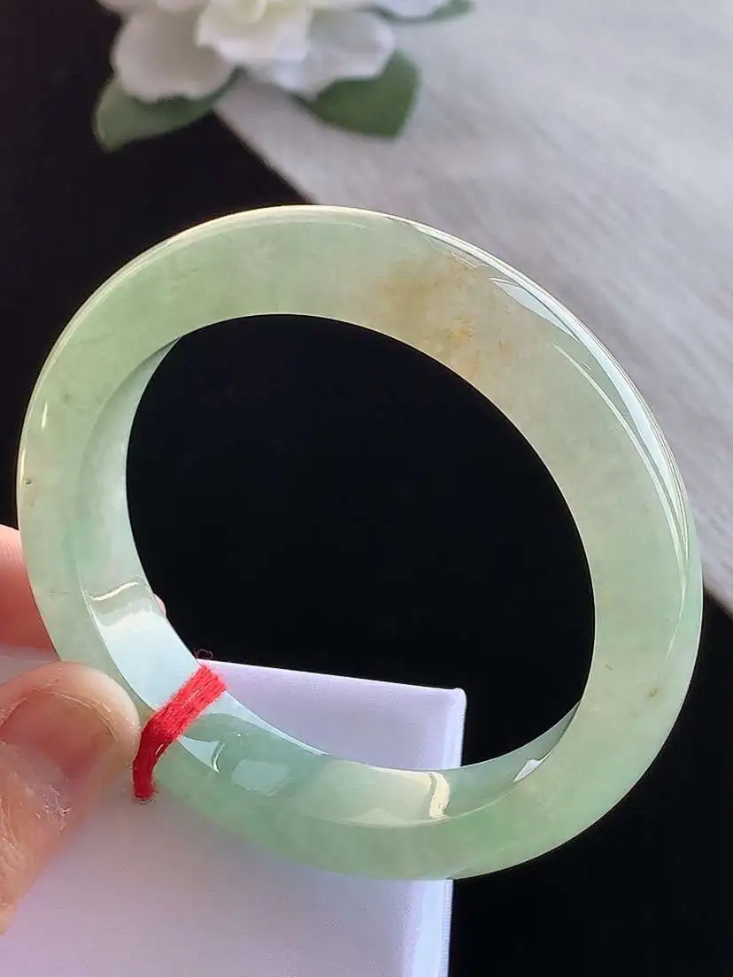 a货翡翠老坑冰种黄加绿双彩正装正圈手镯55-56圈口  尺寸55.8×12.6×9mm 1122