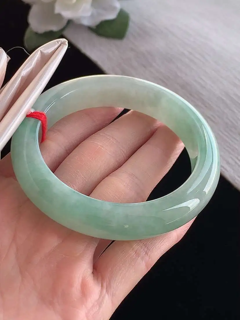 a货翡翠老坑冰种飘绿晴绿厚装正装正圈手镯56-57圈口 尺寸56.5×12.7×9.5mm 1122