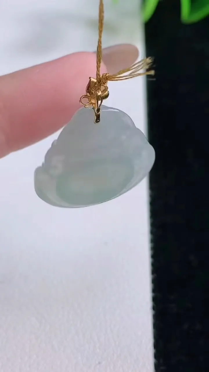 天然A货翡翠佛公吊坠，尺寸19.5-21-5，重量:3.44g
11月23日