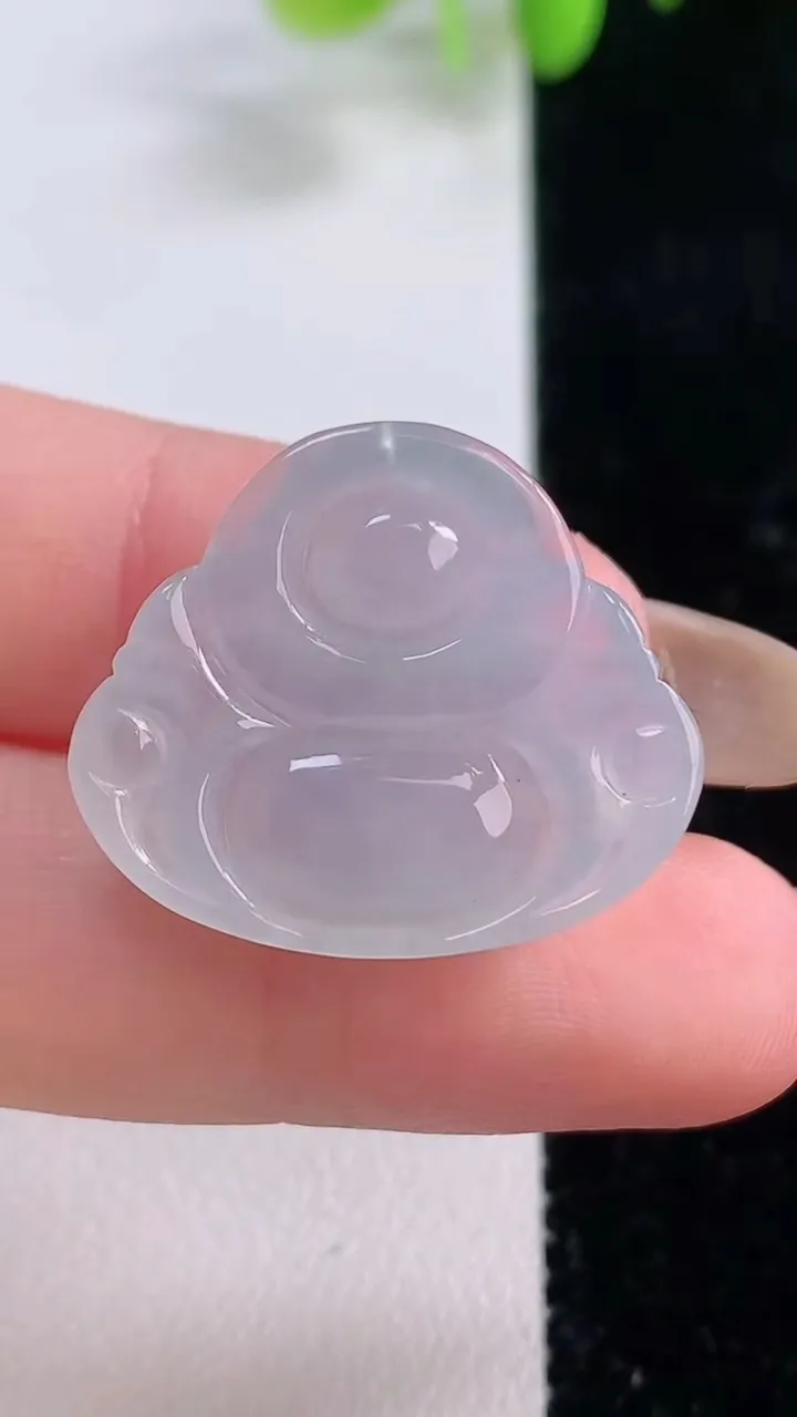 天然A货翡翠佛公吊坠，尺寸21.8-25.4-5.4，重量:4.77g
11月23日