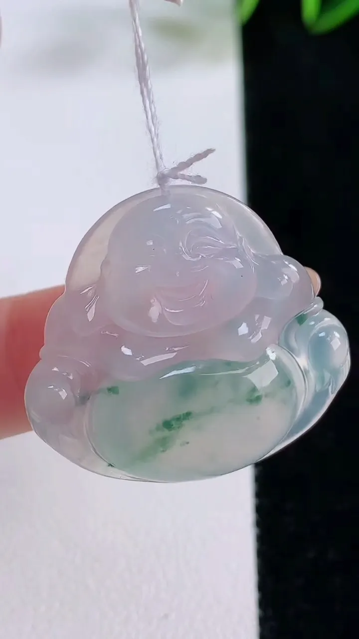 天然A货翡翠冰种飘花佛公吊坠，尺寸28.3-30.2-5，重量:6.69g
11月24日