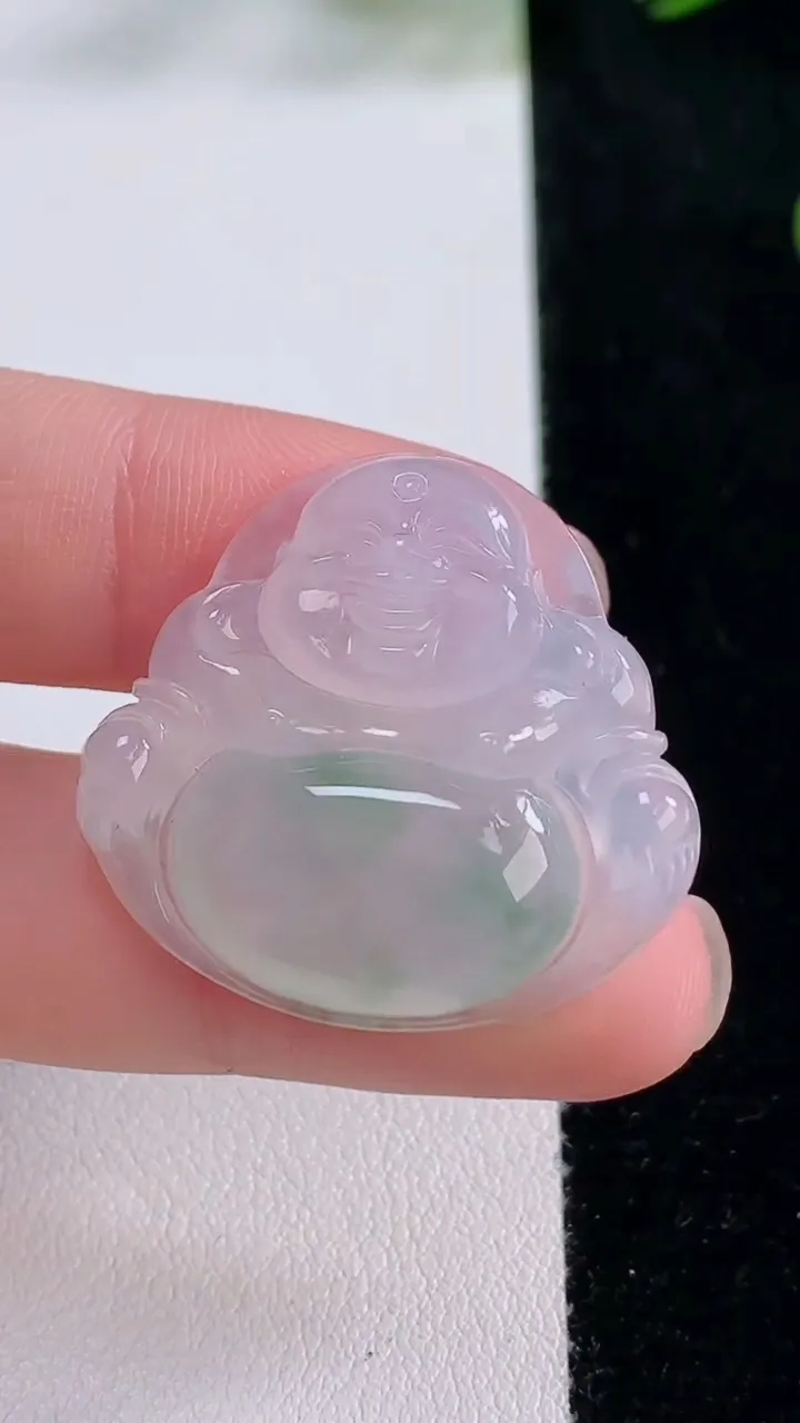 天然A货翡翠佛公吊坠，尺寸27.7-30-5.8，重量:7.52g
11月24日