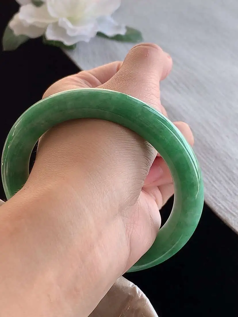 a货翡翠老坑冰种满绿圆条手镯58-59圈口 尺寸58.8×10.8mm 1123