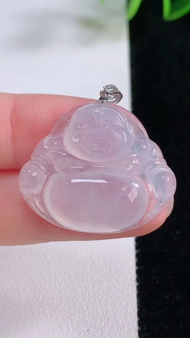 天然A货翡翠佛公吊坠，尺寸24.8-29.2-6，重量:6.89g
11月24日