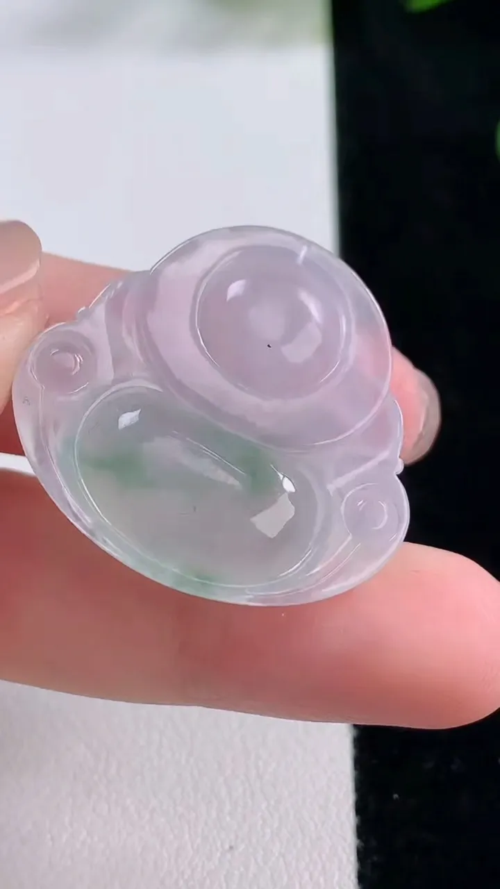 天然A货翡翠佛公吊坠，尺寸27.7-30-5.8，重量:7.52g
11月24日