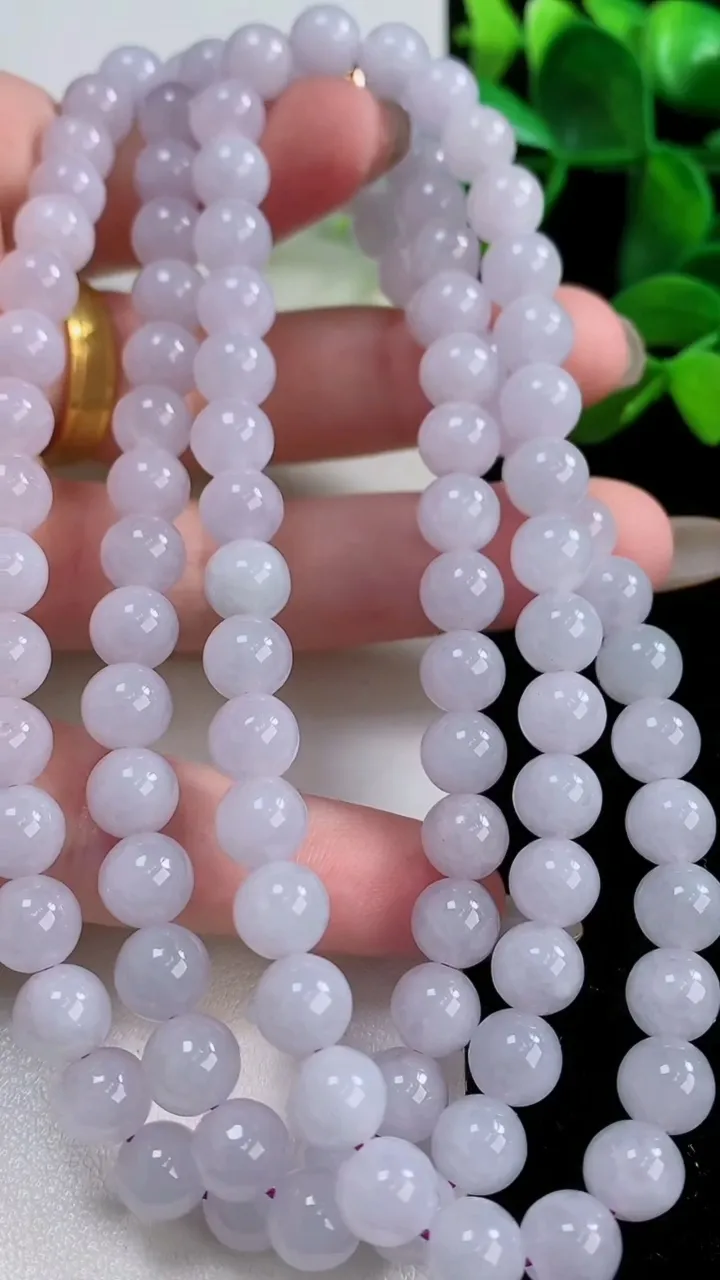 天然A货翡翠紫罗兰圆珠项链，尺寸7.2-108颗，重:70.21g11月24日
工厂直销收藏佳品,种