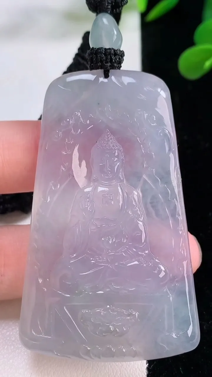 天然A货翡翠冰种紫罗兰阿弥陀佛吊坠，尺寸60.6-36.8-5.6，重量:29.26g
11月25日