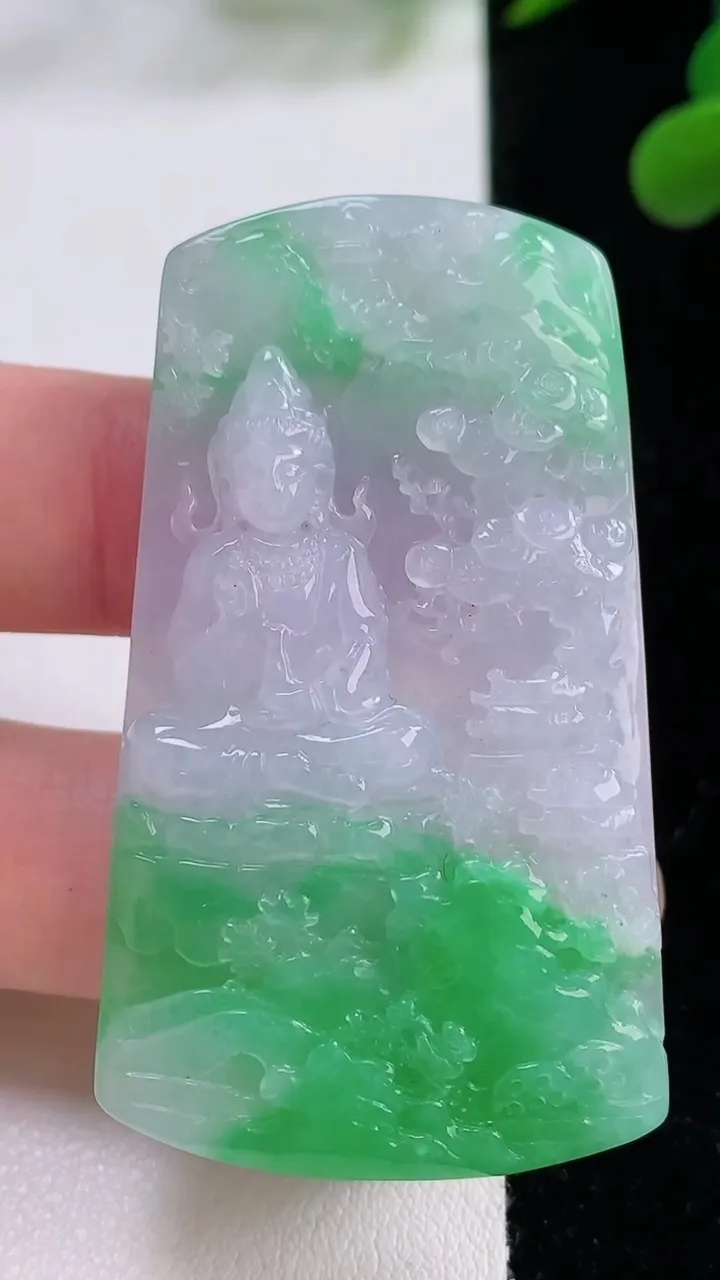 天然A货翡翠山水观音菩萨吊坠，尺寸54.2-31.3-6.1，重量:23.90g
11月25日