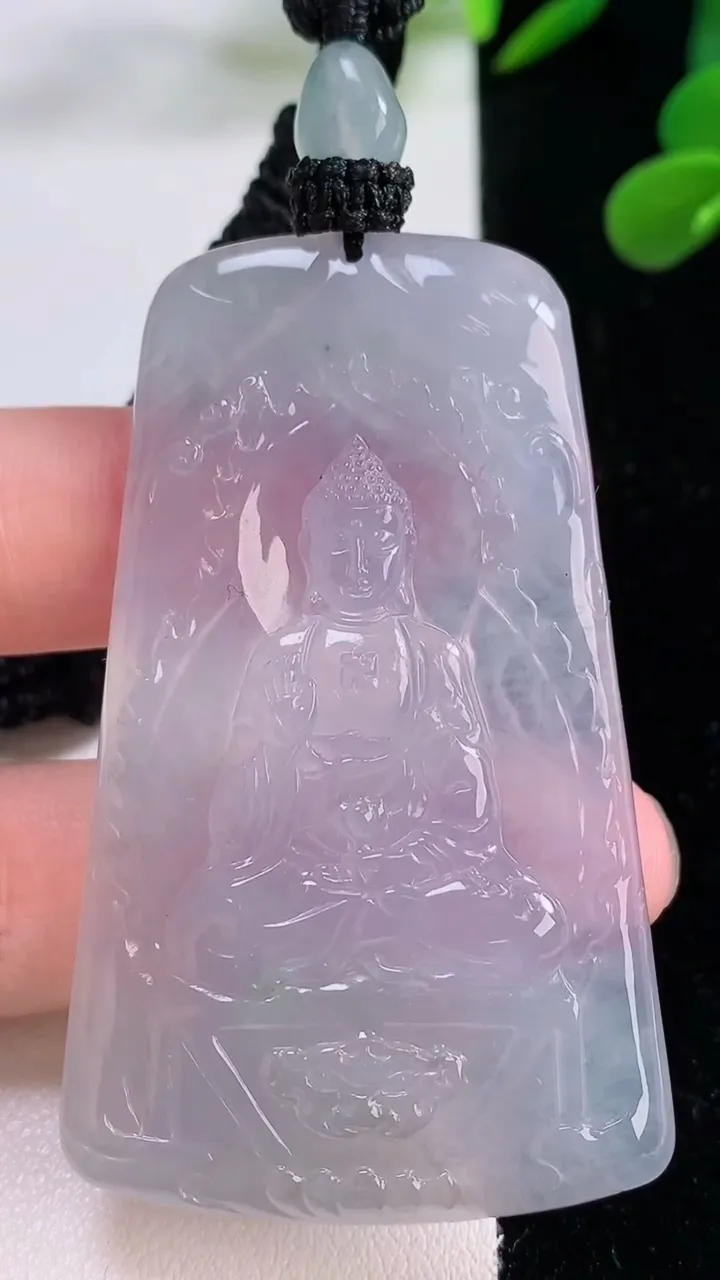 天然A货翡翠冰种紫罗兰阿弥陀佛吊坠，尺寸60.6-36.8-5.6，重量:29.26g
11月25日