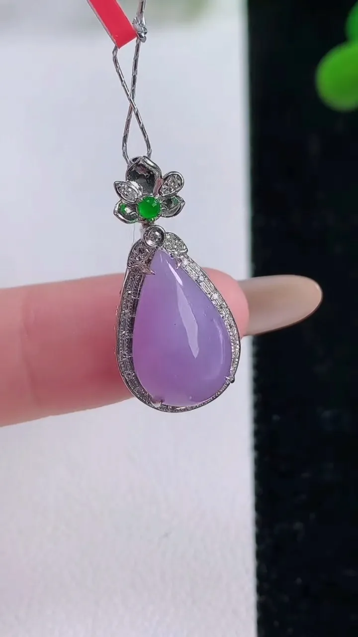 天然A货翡翠18K金紫罗兰水滴吊坠，尺寸24-11.5-8.6，裸石14.2-8.8重量:2.26g