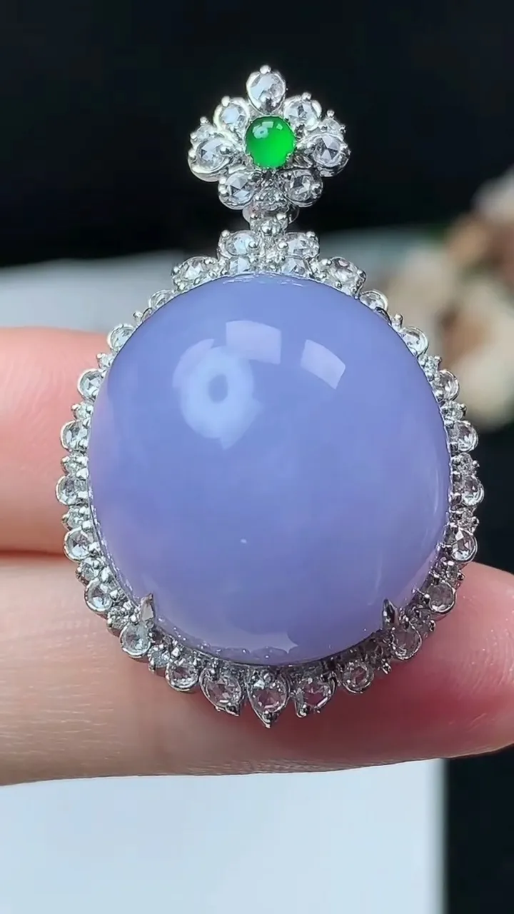 天然A货翡翠k金紫罗兰蛋面吊坠，尺寸37.7-24-17.8，裸石21-19.8，重量:13.68g