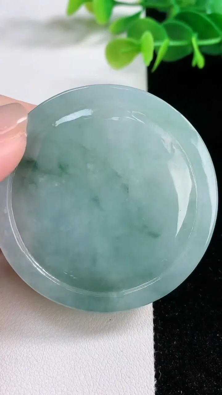 天然A货翡翠文殊菩萨吊坠，尺寸53.8-13，重:79.98g
11月26日