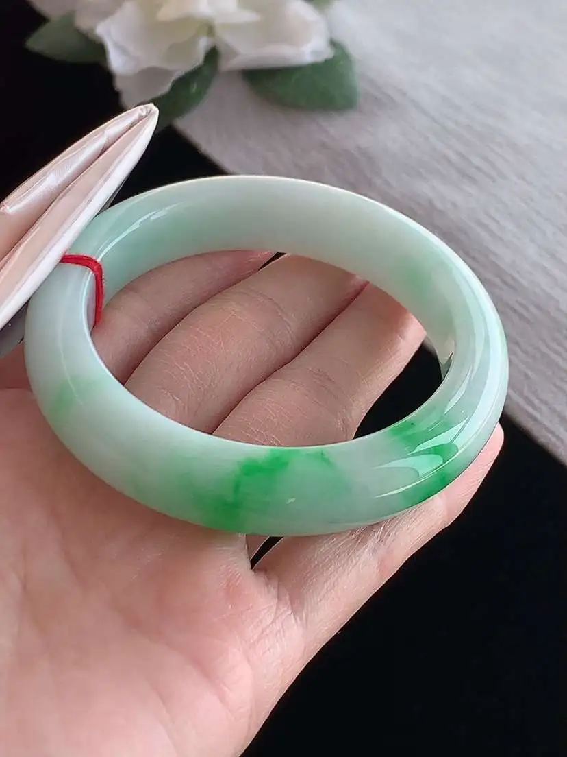 a货翡翠老坑冰种飘阳绿正装正圈手镯55-56圈口  尺寸55.5×12.8×9.2mm 1125