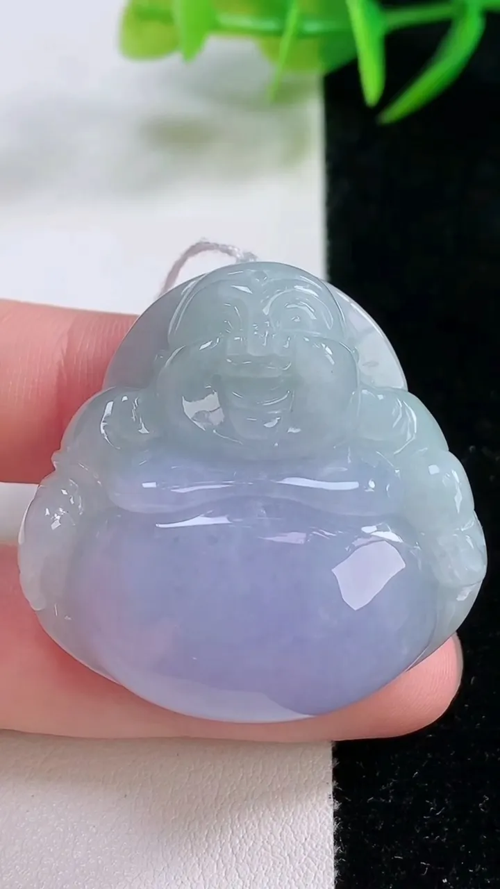 天然A货翡翠紫罗兰佛公吊坠，尺寸37-37.6-12.2，重量:30.49g
11月26日