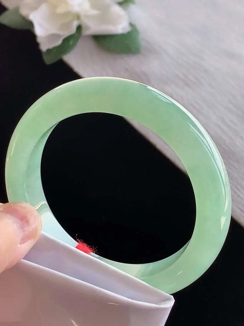 a货翡翠老坑冰种满绿正装正圈手镯54-55圈口  尺寸54.3×12×8.8mm 1125