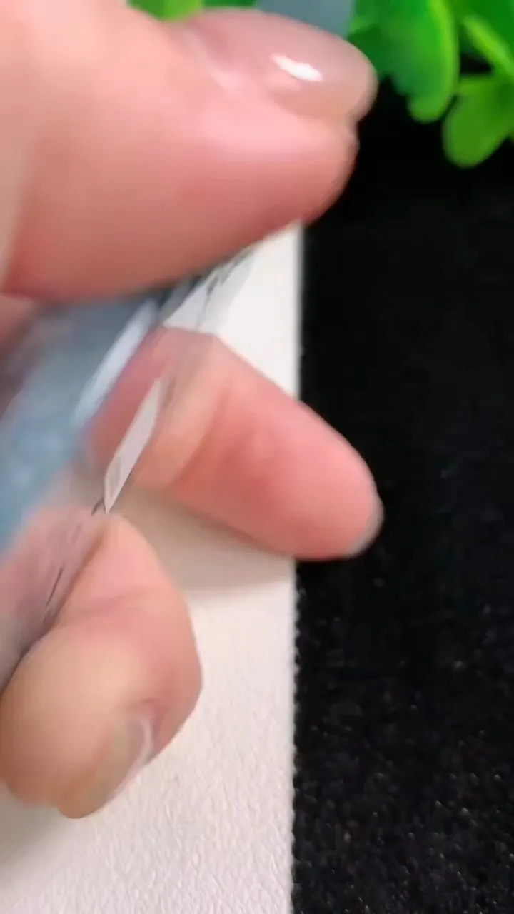 天然A货翡翠山水牌吊坠，尺寸78-48-8，重:65.20g
11月26日