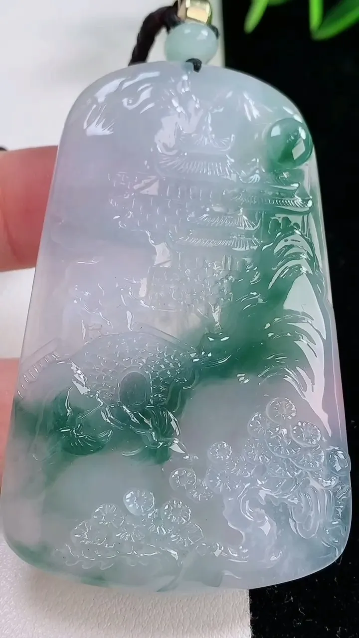 天然A货翡翠种飘花山水牌吊坠，尺寸65.5-42-5.7，重量:38.73g
11月26日