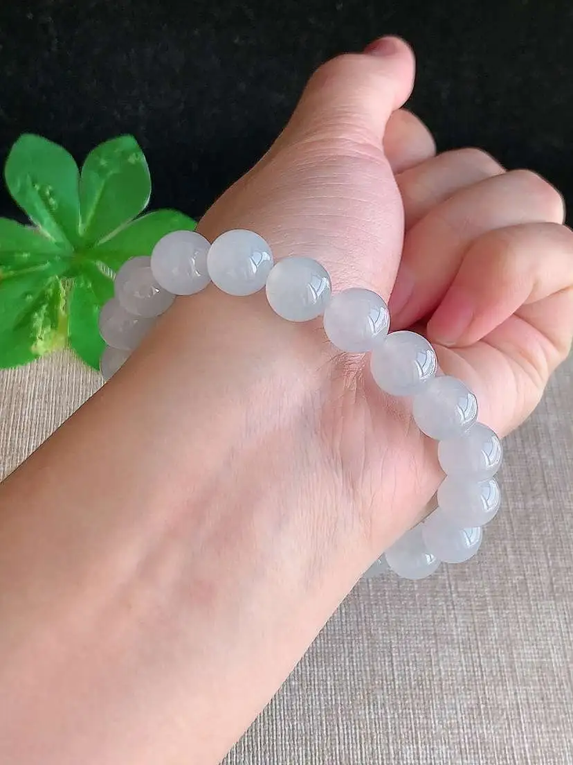 a货翡翠老坑冰种白月光圆珠佛珠手串19颗  尺寸10mm 重量33.46g 1126