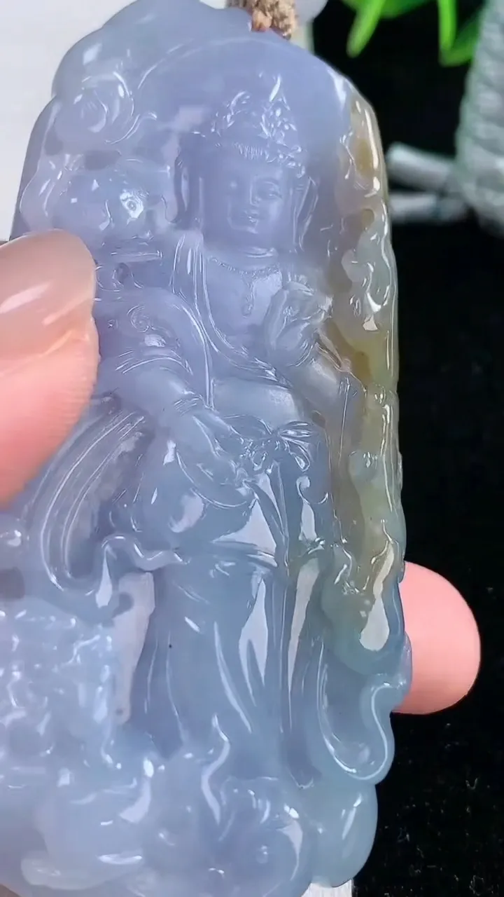 天然A货翡翠紫罗兰文殊菩萨吊坠，尺寸73.6-35.8-9.4，重量:65.65g
11月26日