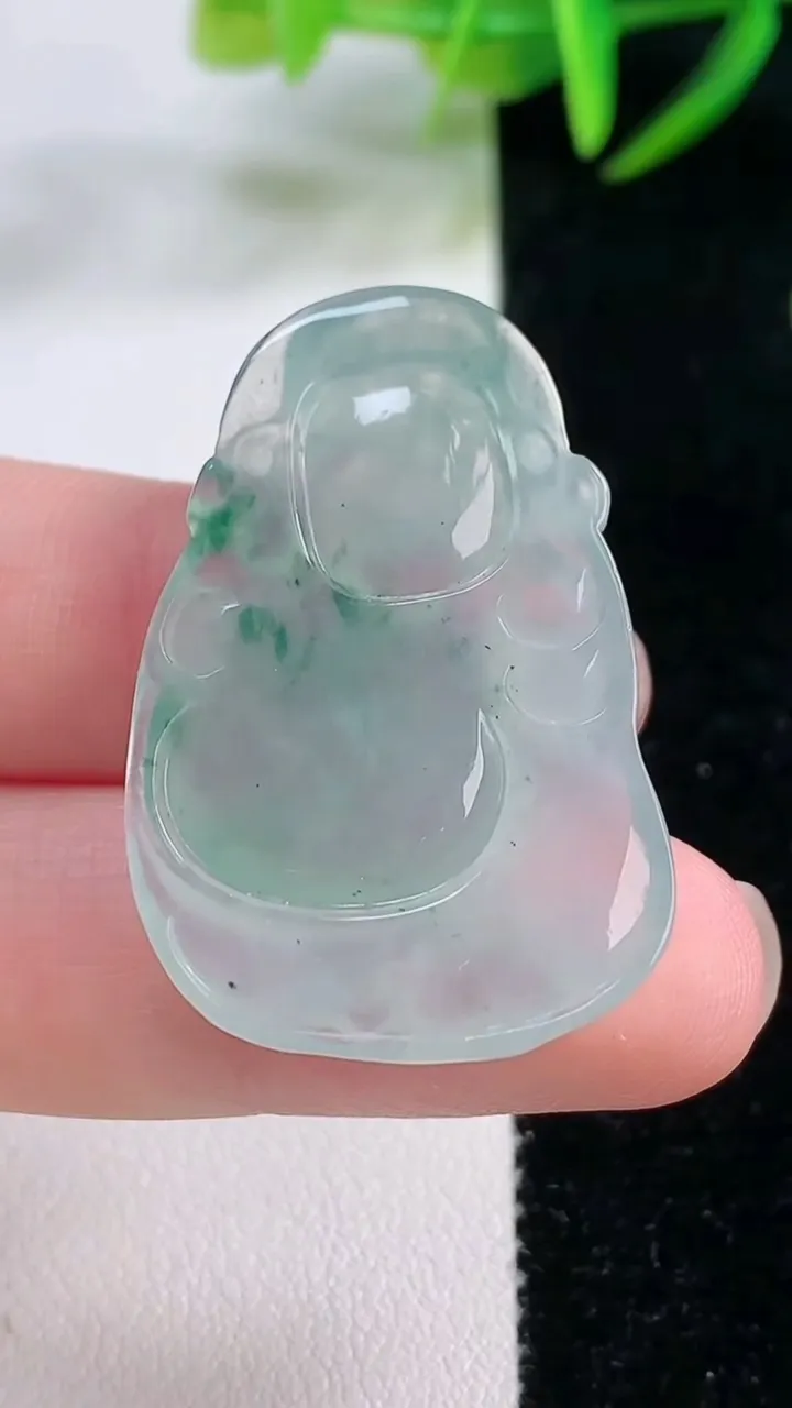 天然A货翡翠冰种飘花财神爷吊坠，尺寸36-23.8-5.5，重量:7.94g
11月26日