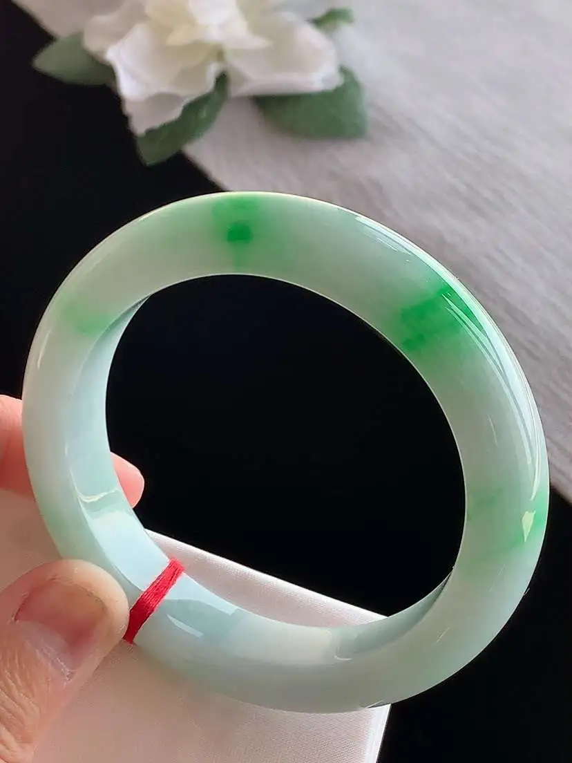 a货翡翠老坑冰种飘阳绿正装正圈手镯55-56圈口  尺寸55.5×12.8×9.2mm 1125