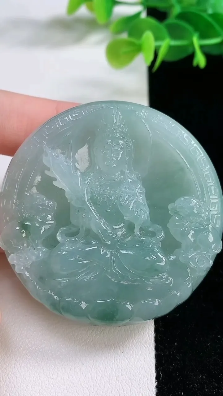 天然A货翡翠文殊菩萨吊坠，尺寸53.8-13，重:79.98g
11月26日