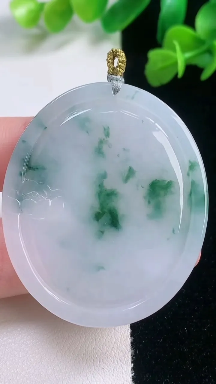 天然A货翡翠飘花生肖猴吊坠，尺寸48-40.7-5.2，重量:21.42g
11月27日