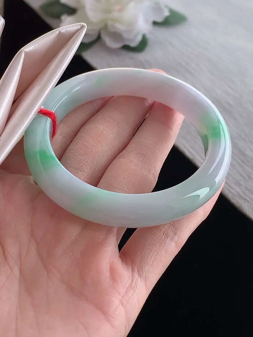 a货翡翠老坑冰种春带彩紫罗兰飘绿正装正圈手镯53-54圈口 尺寸53.5×10.4×8.3mm 1126