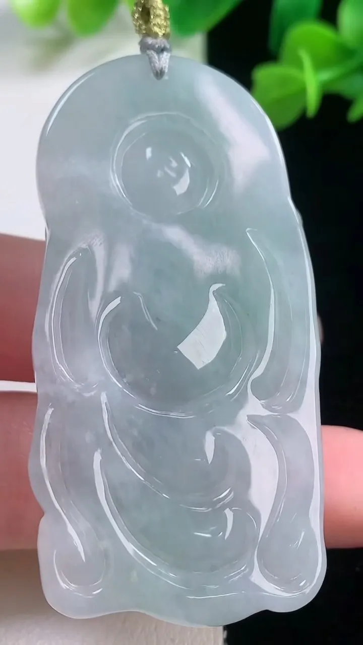 天然A货翡翠财神爷吊坠，尺寸59-28.7-11，重量:38.47g
11月27日