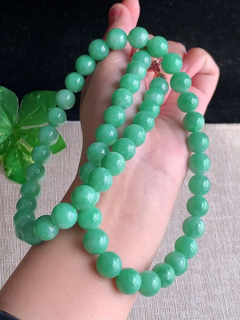 a货翡翠老坑冰种满绿圆珠项链毛衣链53颗  尺寸10.7mm 重量117.05g 1127