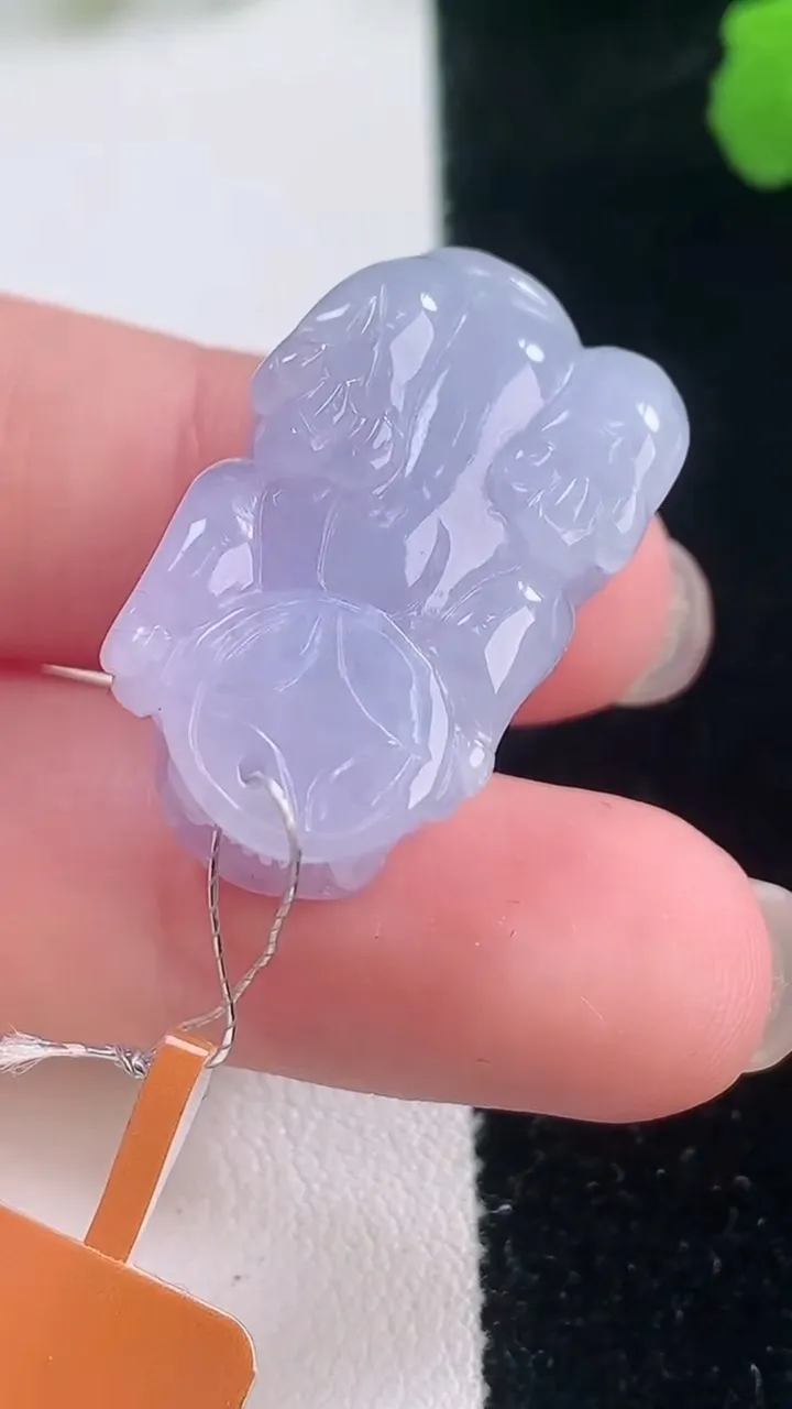 天然A货翡翠紫罗兰貔貅吊坠，尺寸26-15.6-13，重量:12.13g
11月28日