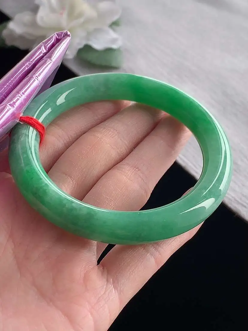 a货翡翠老坑冰种满绿圆条手镯56-57圈口 尺寸56.5×10.3mm 1127