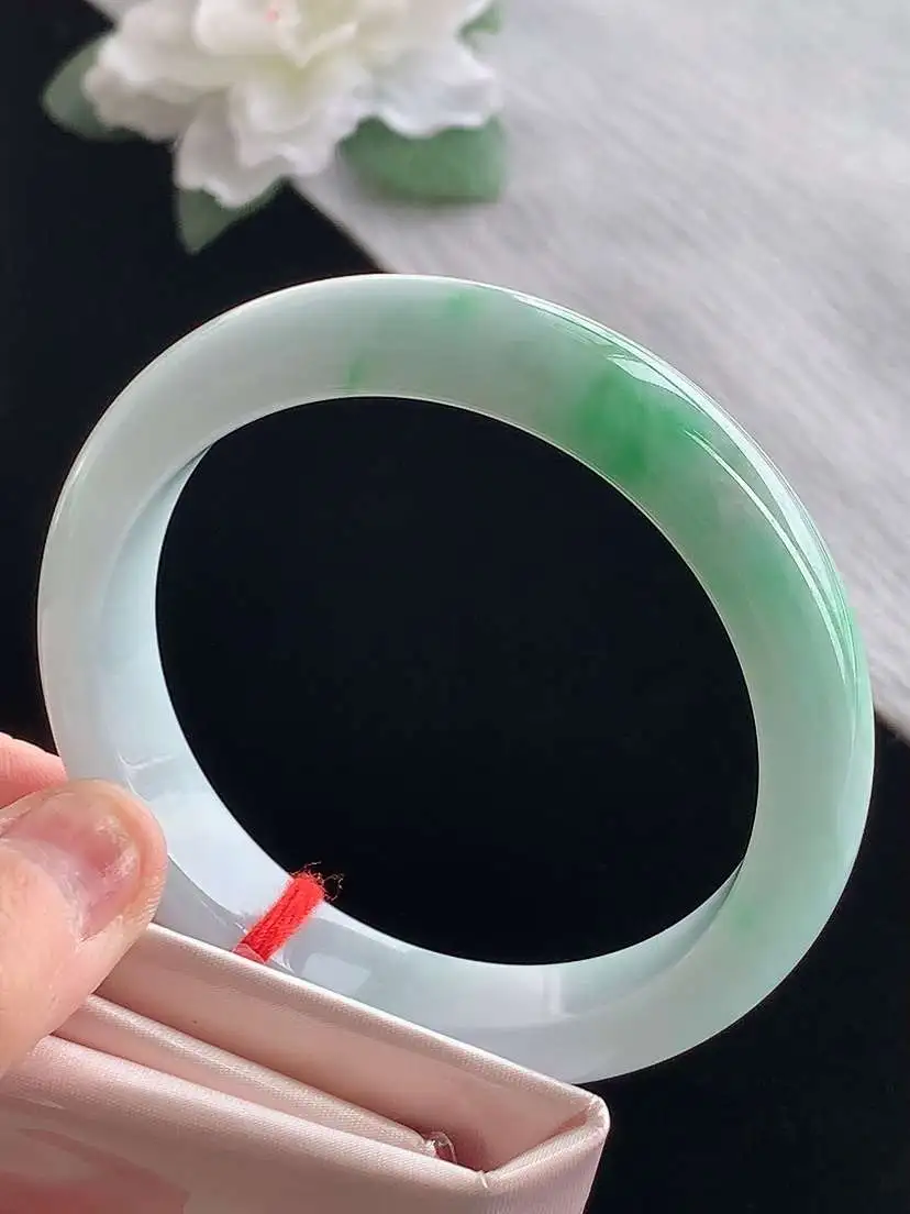 a货翡翠老坑冰种飘绿正装正圈手镯58-59圈口  尺寸58.8×12.8×8.5mm 1127