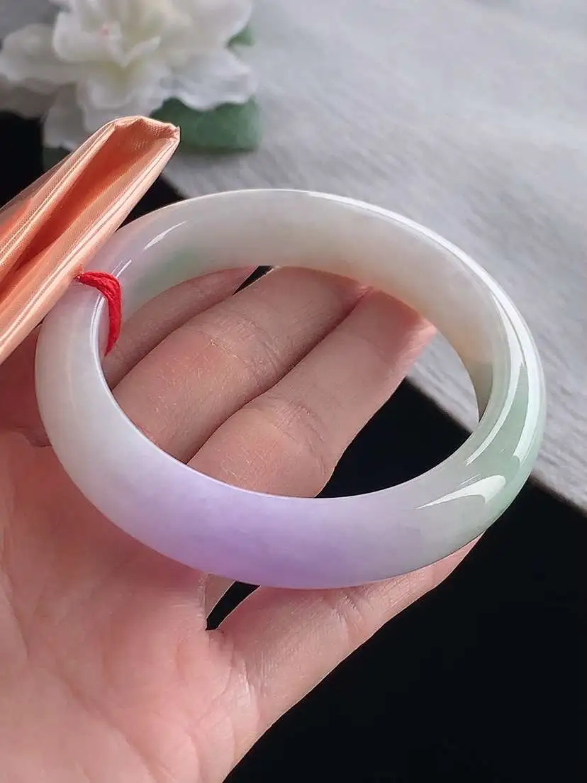 a货翡翠老坑冰种春带彩紫罗兰飘绿正装正圈手镯56-57圈口  尺寸56.8×13×8.6mm 112