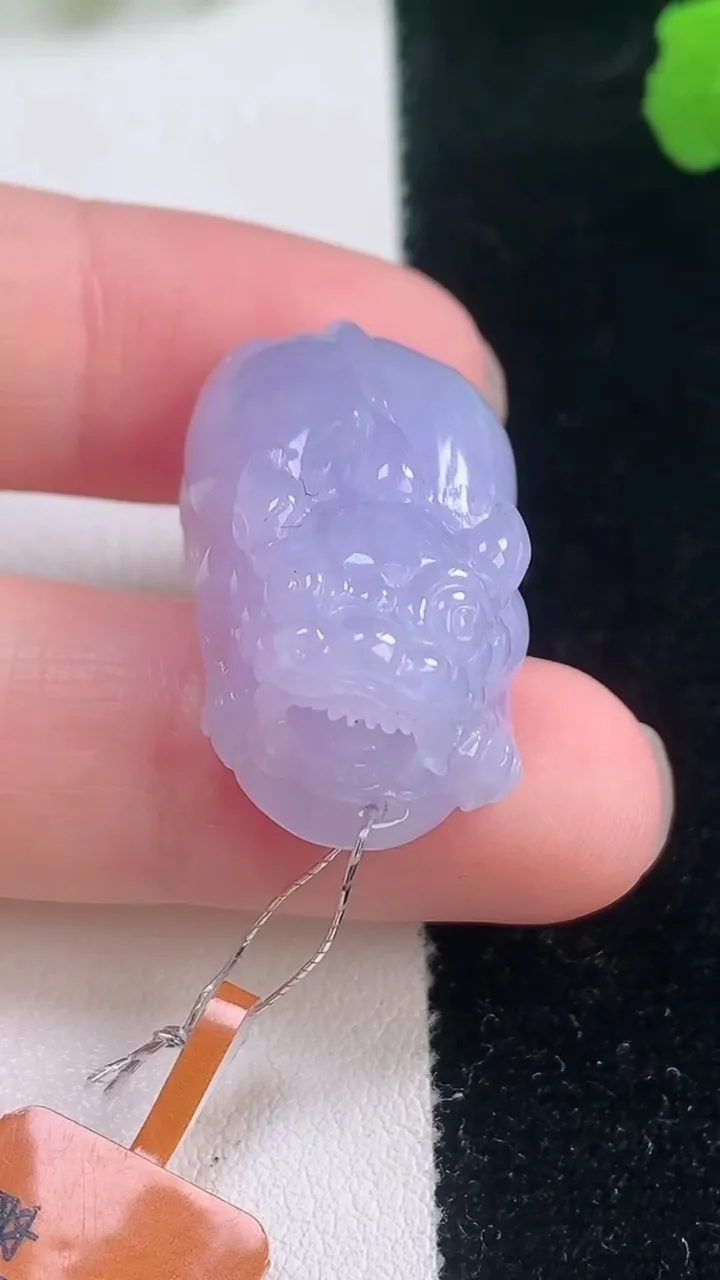 天然A货翡翠紫罗兰貔貅吊坠，尺寸26-15.6-13，重量:12.13g
11月28日