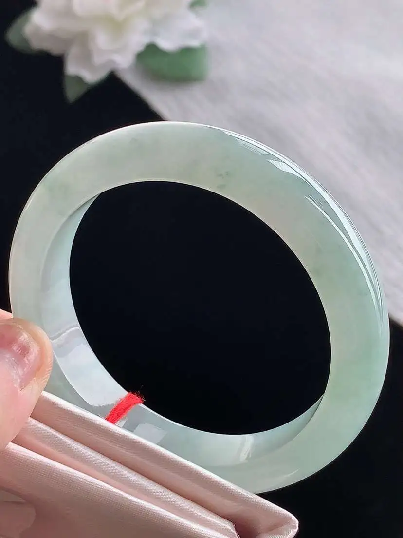 a货翡翠老坑冰种飘花正装正圈手镯54-55圈口  尺寸54.8×12.3×8.8mm 1127