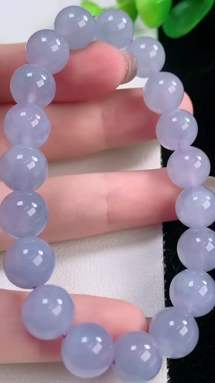天然A货翡翠紫罗兰圆珠手串，尺寸9.7-19颗，重量:32.42g11月28日
工厂直销收藏佳品,种