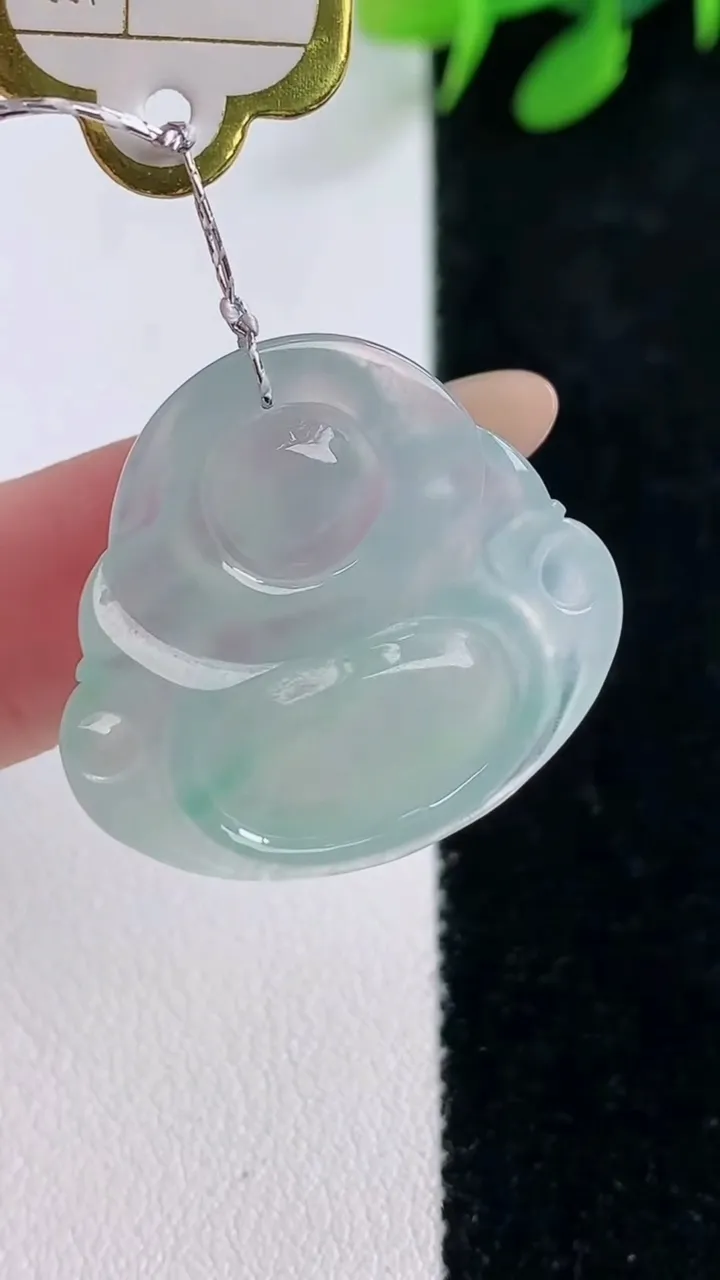 天然A货翡翠佛公吊坠，尺寸24.6-27.2-6，重量:6.19g
11月29日