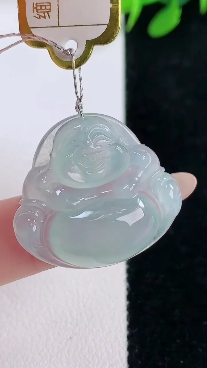 天然A货翡翠佛公吊坠，尺寸24.6-27.2-6，重量:6.19g
11月29日