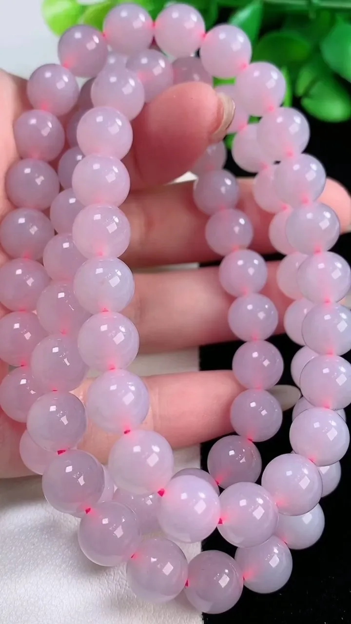 天然A货翡翠紫罗兰圆珠项链，尺寸9-68颗，重量:89.39g11月29日
工厂直销收藏佳品,种好水