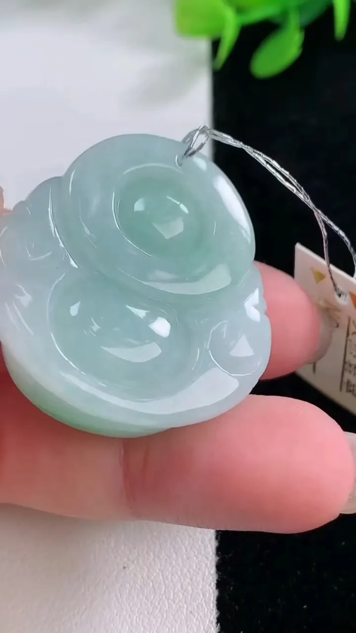 天然A货翡翠佛公吊坠，尺寸32-31.4-12，重量:21.00g
11月29日